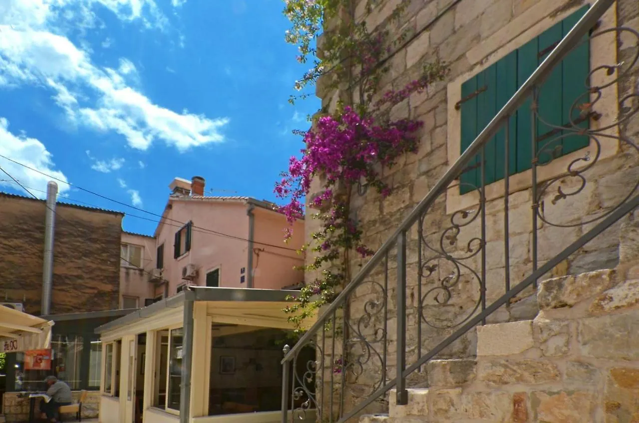 Split Old Town Apartment